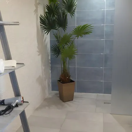 Fuer 5 Personen 77 M² Apartment