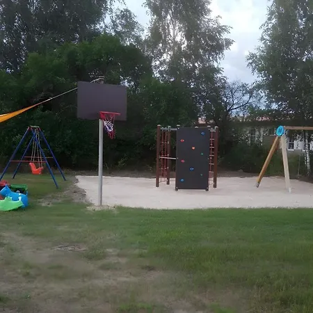 Daire Fuer 5 Personen 77 M² Eggesin